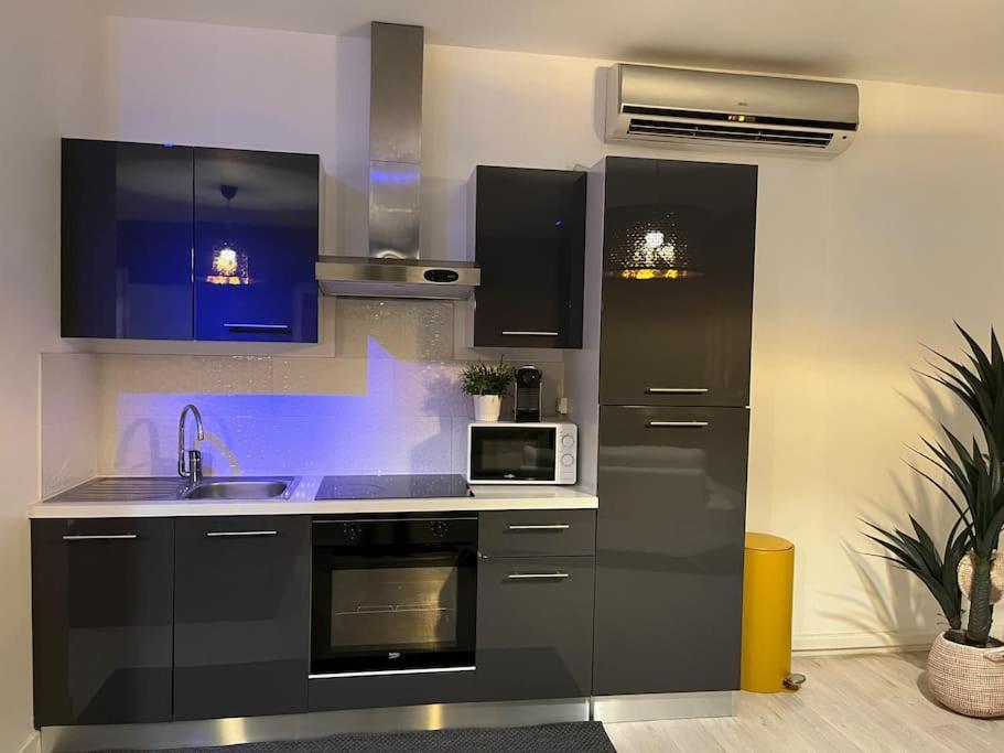 Destination Confidentielle Apartment Clermont-Ferrand Luaran gambar