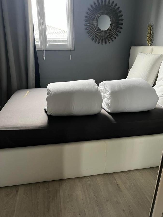 Destination Confidentielle Apartment Clermont-Ferrand Luaran gambar